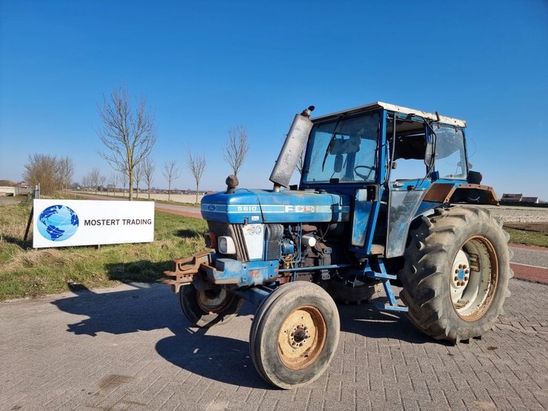 Ford 5610 - Traktor: bilde 1 Ford 5610 - Traktor: bilde 1