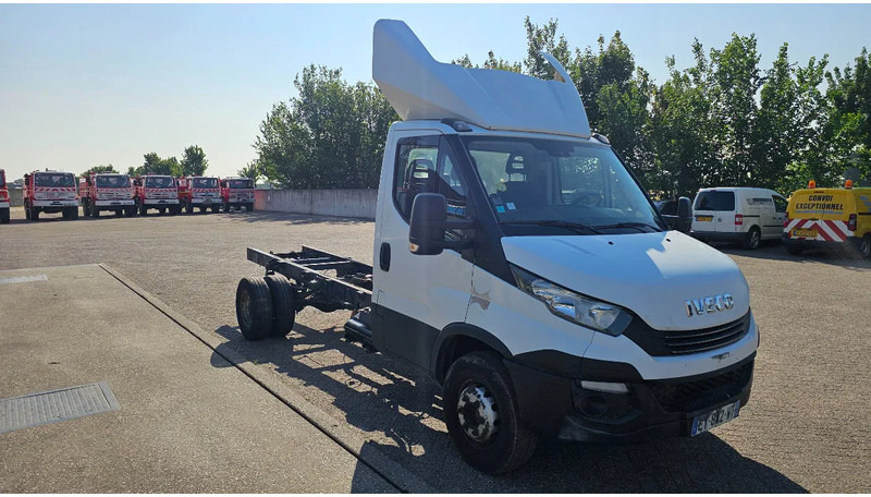 Iveco Daily IS70CI2BA - Chassis lastebil: bilde 3 Iveco Daily IS70CI2BA - Chassis lastebil: bilde 3