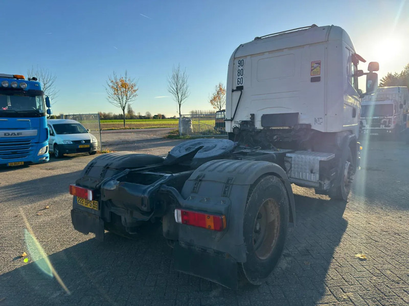 Scania 124L 420 A242X35CB - Trekkvogn: bilde 4 Scania 124L 420 A242X35CB - Trekkvogn: bilde 4