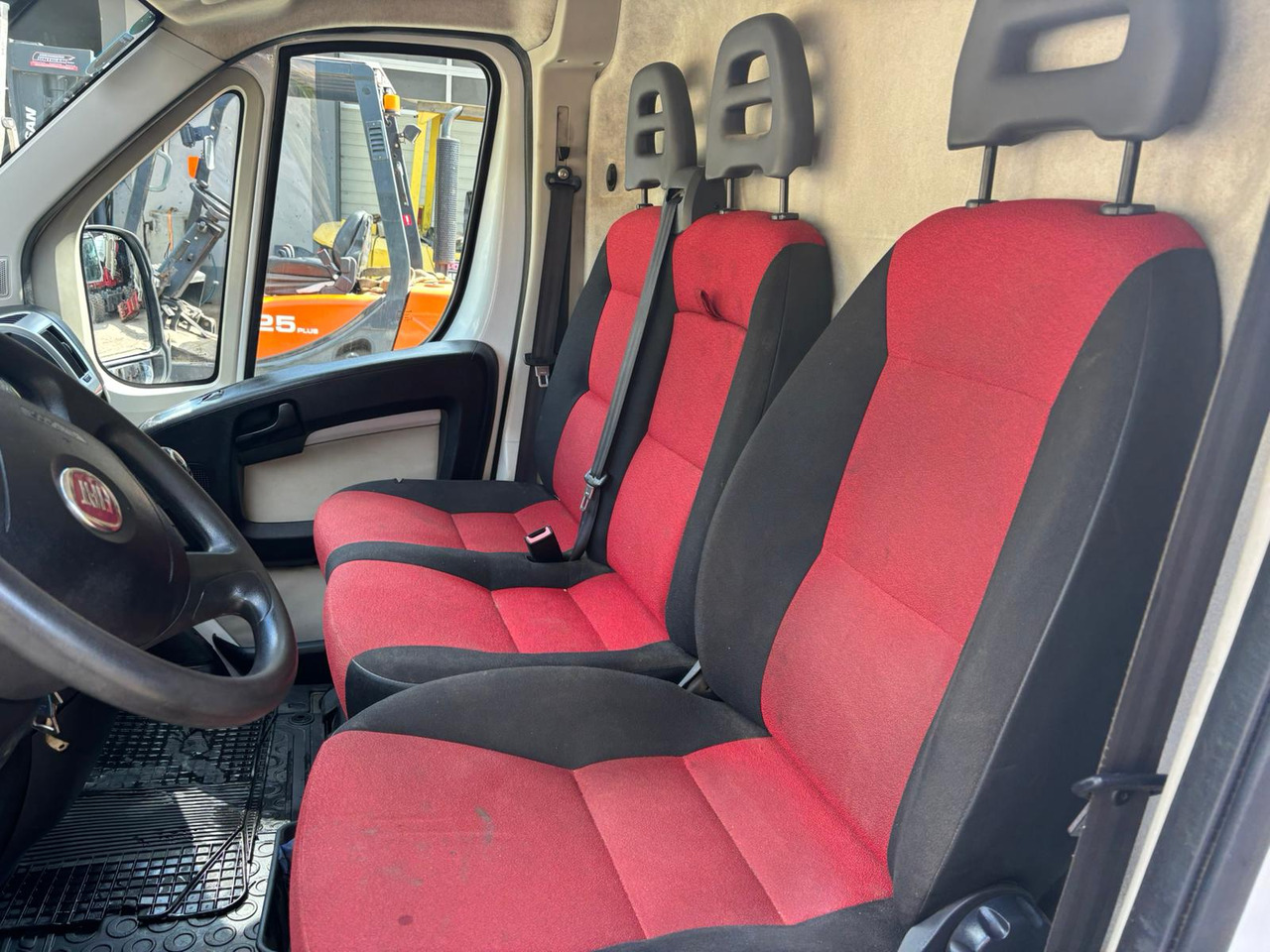 Leie Fiat Ducato Maxi KW 35 L4H3 130 E5 - Motorschaden Fiat Ducato Maxi KW 35 L4H3 130 E5 - Motorschaden: bilde 9