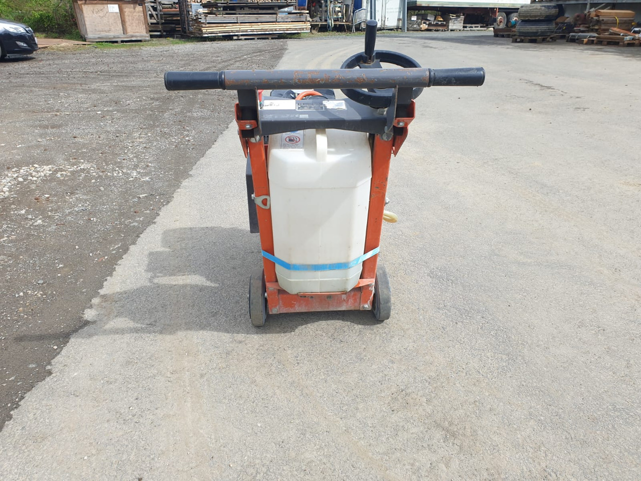 HUSQVARNA FS 400 LV - Anleggsmaskiner: bilde 2 HUSQVARNA FS 400 LV - Anleggsmaskiner: bilde 2