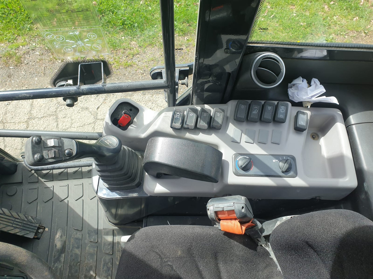 Hjullaster KUBOTA R 070: bilde 19