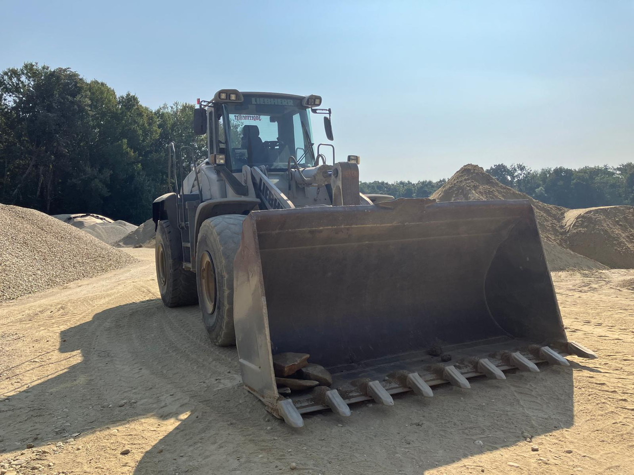 LIEBHERR L 566 - Hjullaster: bilde 4 LIEBHERR L 566 - Hjullaster: bilde 4