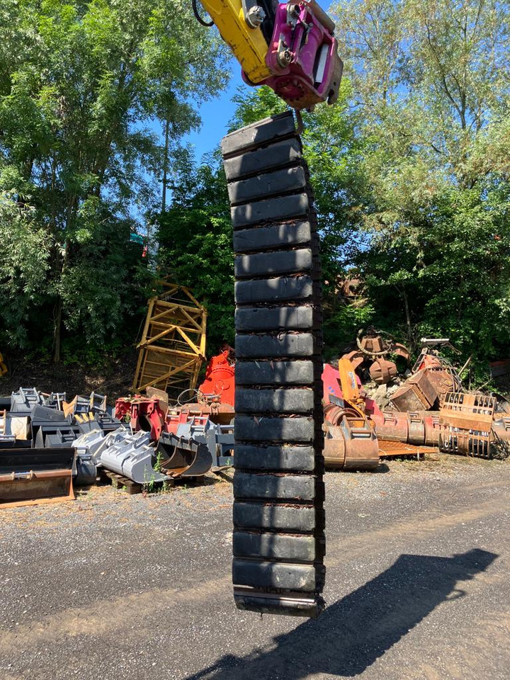 Chains for CAT 308 used - Reservedeler for Minigraver: bilde 1 Chains for CAT 308 used - Reservedeler for Minigraver: bilde 1