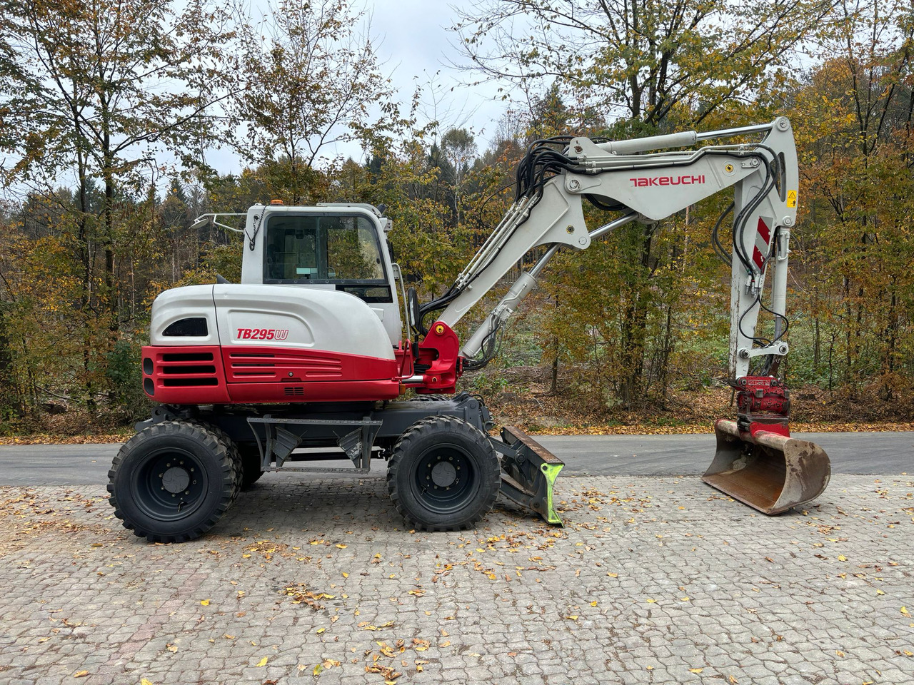 TAKEUCHI TB 295 W - Hjulgraver: bilde 2 TAKEUCHI TB 295 W - Hjulgraver: bilde 2