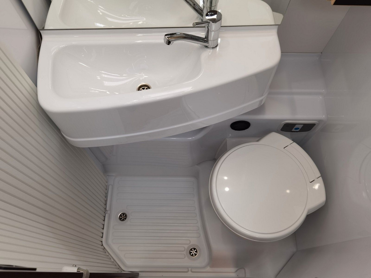 Halvintegrert bobil Chausson 627 TITANIUM / -2026- / 165PS-8G. / EINZELBETTEN: bilde 23