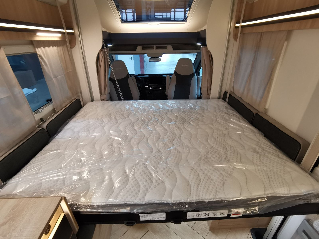 Leie  Chausson 640 TITANIUM /- 2026 - / XXL - HUBBETT & RAUMBAD Chausson 640 TITANIUM /- 2026 - / XXL - HUBBETT & RAUMBAD: bilde 13