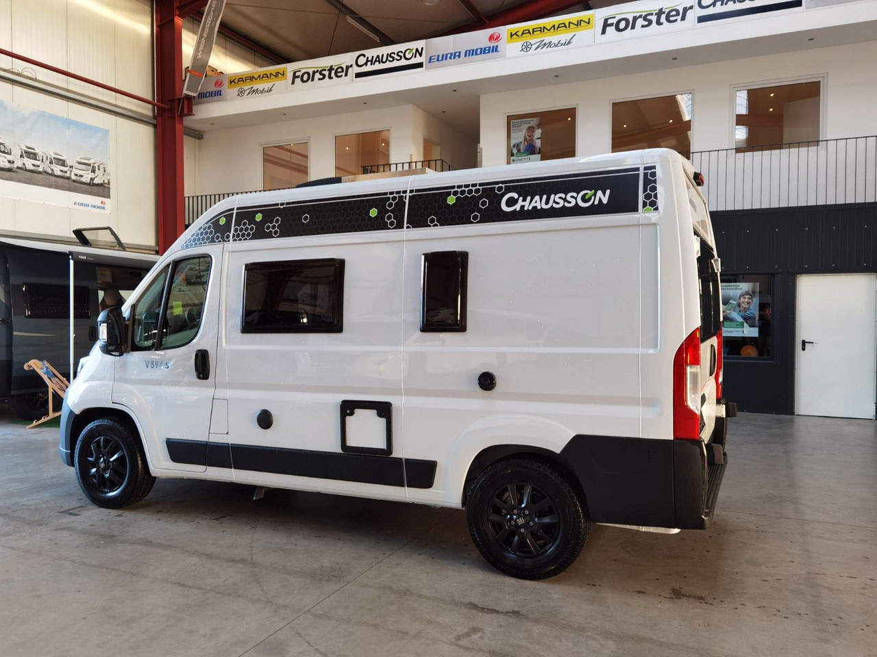 Chausson V594 S FIRST LINE /-2025- / ZUBEHÖR & LOOK-PAKET - Bybobil: bilde 5 Chausson V594 S FIRST LINE /-2025- / ZUBEHÖR & LOOK-PAKET - Bybobil: bilde 5