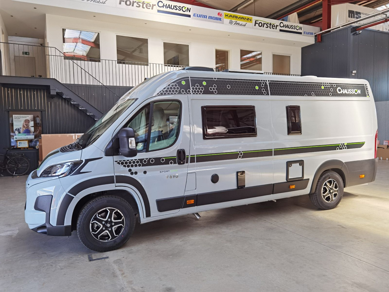 Chausson V690 SPORT LINE /-2025-/ 140PS- 8G / XXL-HUBBETT - Bybobil: bilde 4 Chausson V690 SPORT LINE /-2025-/ 140PS- 8G / XXL-HUBBETT - Bybobil: bilde 4