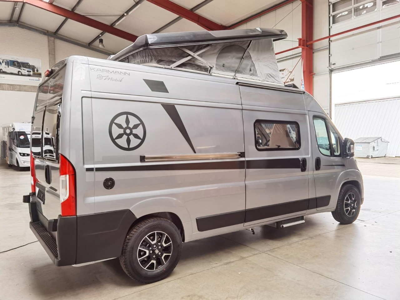 Karmann DAVIS 590 LIFESTYLE / MODELL 2026 / AUFSTELLDACH - Bybobil: bilde 4 Karmann DAVIS 590 LIFESTYLE / MODELL 2026 / AUFSTELLDACH - Bybobil: bilde 4