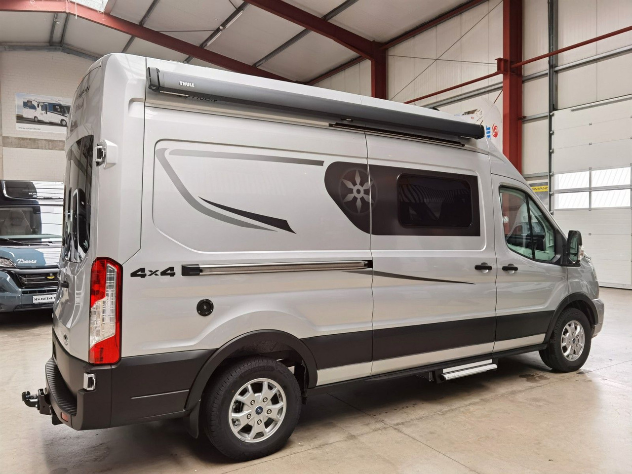 Karmann DEXTER 570 / 170PS-4x4 /SOLAR/ AHK/ EINZELBETTEN - Bybobil: bilde 4 Karmann DEXTER 570 / 170PS-4x4 /SOLAR/ AHK/ EINZELBETTEN - Bybobil: bilde 4