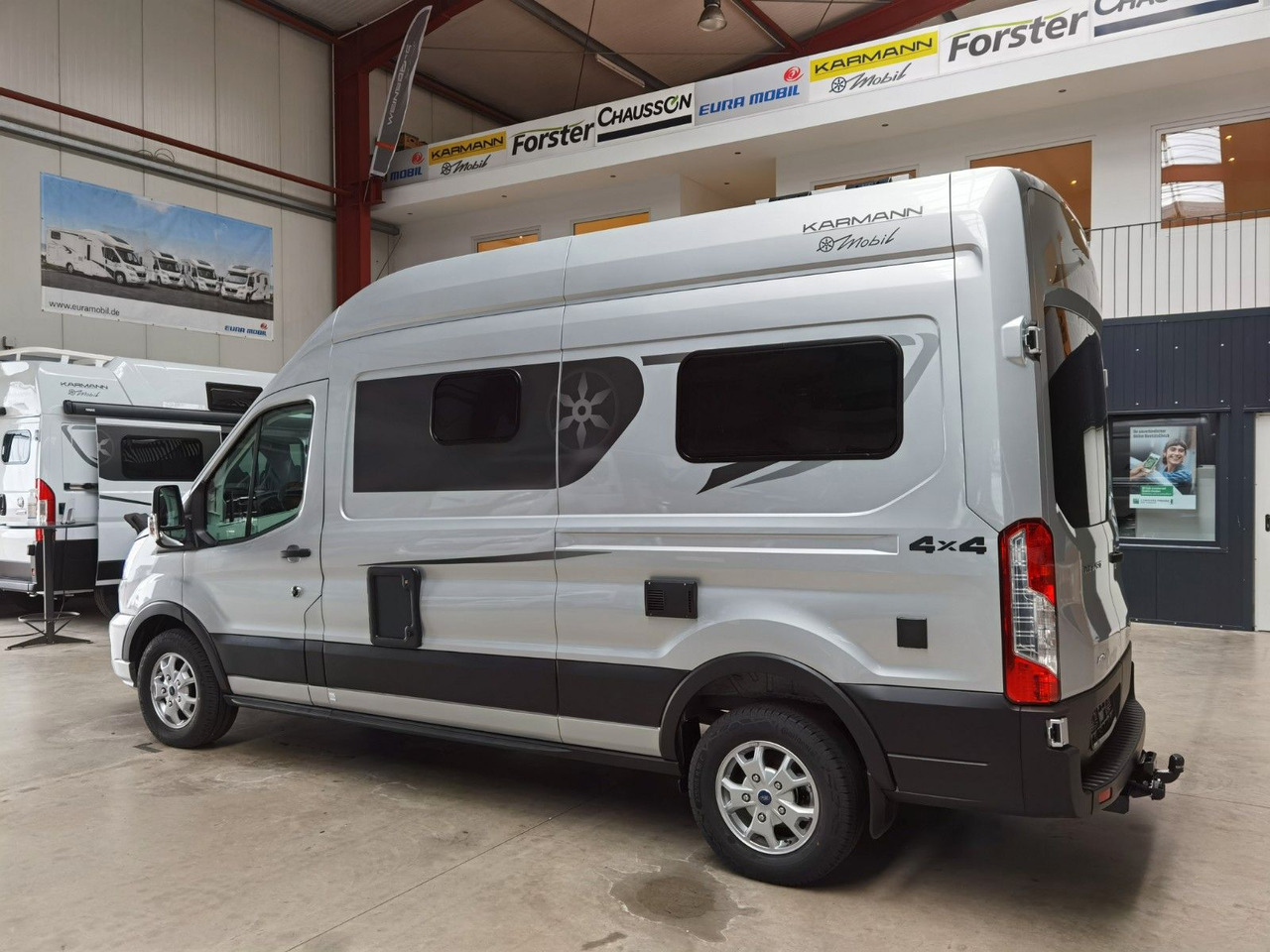 Karmann DEXTER 570 / 170PS-4x4 /SOLAR/ AHK/ EINZELBETTEN - Bybobil: bilde 5 Karmann DEXTER 570 / 170PS-4x4 /SOLAR/ AHK/ EINZELBETTEN - Bybobil: bilde 5