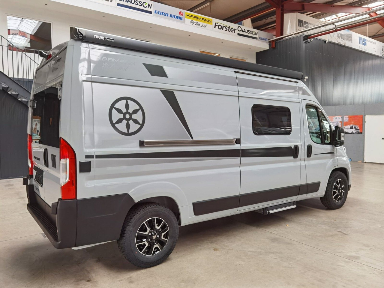 Karmann DEXTER 580 /- 2026 -/ SKY-ROOF & MULTIMEDIA - Bybobil: bilde 4 Karmann DEXTER 580 /- 2026 -/ SKY-ROOF & MULTIMEDIA - Bybobil: bilde 4