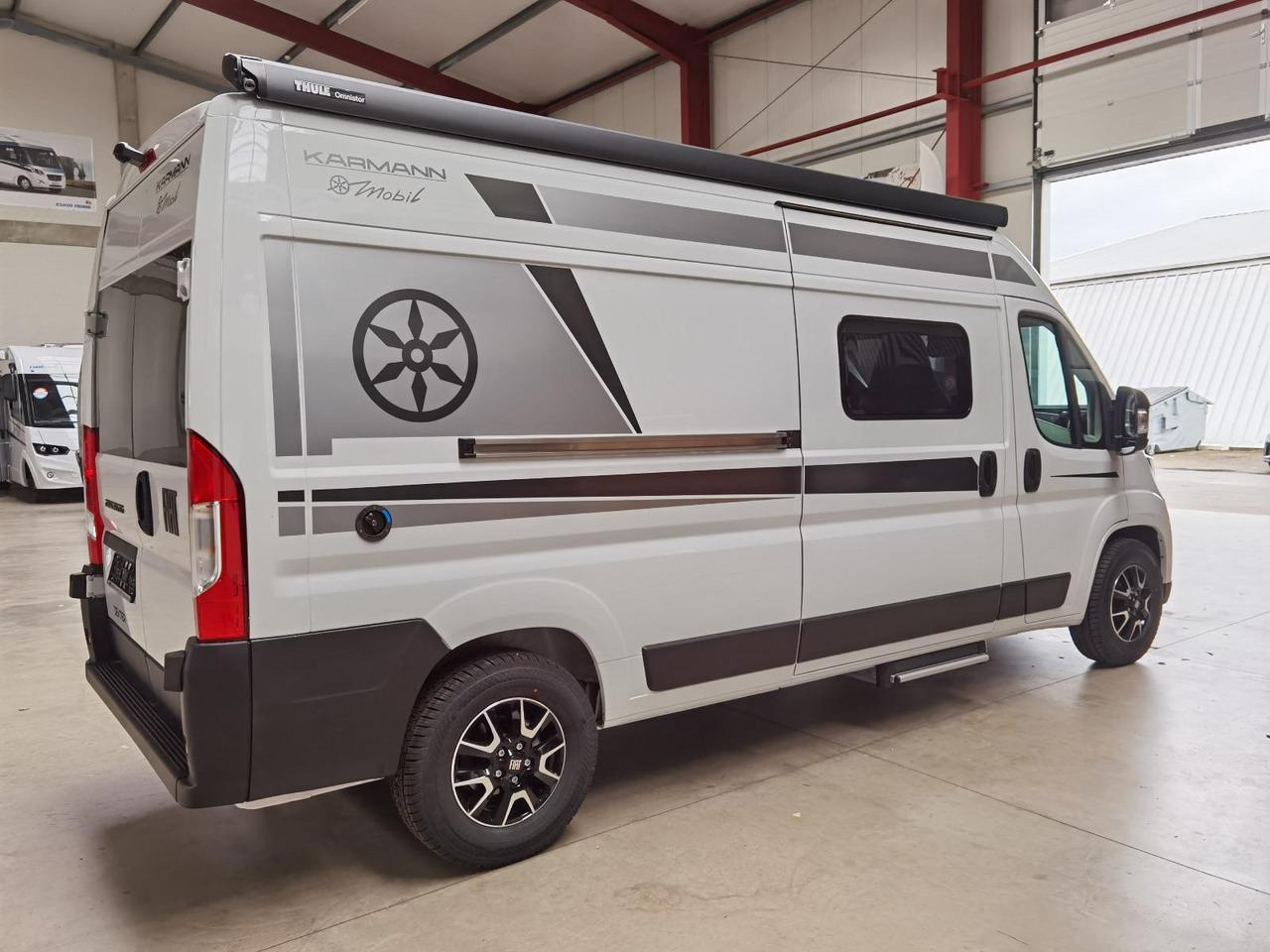 Karmann DEXTER 600 / -2026-/ EINZELBETTEN & BAR-VERSION - Bybobil: bilde 4 Karmann DEXTER 600 / -2026-/ EINZELBETTEN & BAR-VERSION - Bybobil: bilde 4