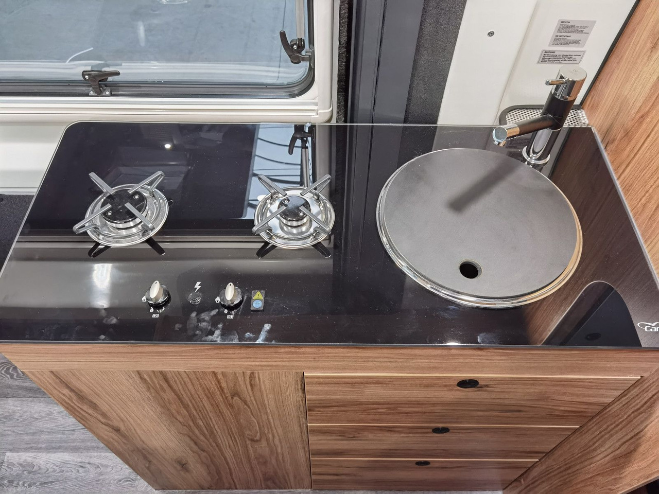 Karmann DEXTER 600 /MODELL 2026/ EINZELBETTEN 5.99M - Bybobil: bilde 5 Karmann DEXTER 600 /MODELL 2026/ EINZELBETTEN 5.99M - Bybobil: bilde 5