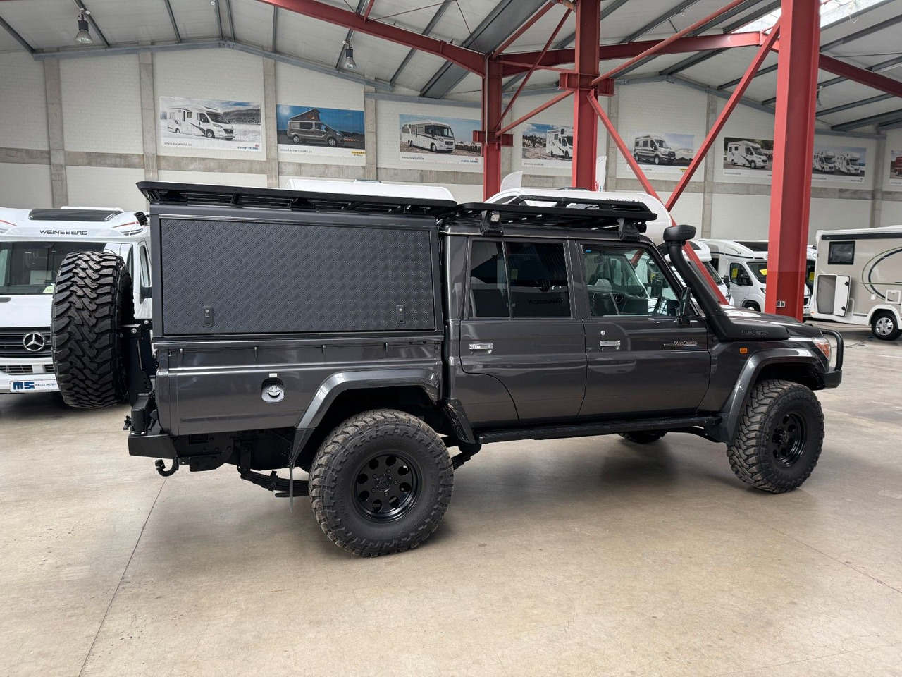 Toyota TOYOTA LAND CRUISER GRJ 79 DC - VX LIMITED - Pickup: bilde 1 Toyota TOYOTA LAND CRUISER GRJ 79 DC - VX LIMITED - Pickup: bilde 1