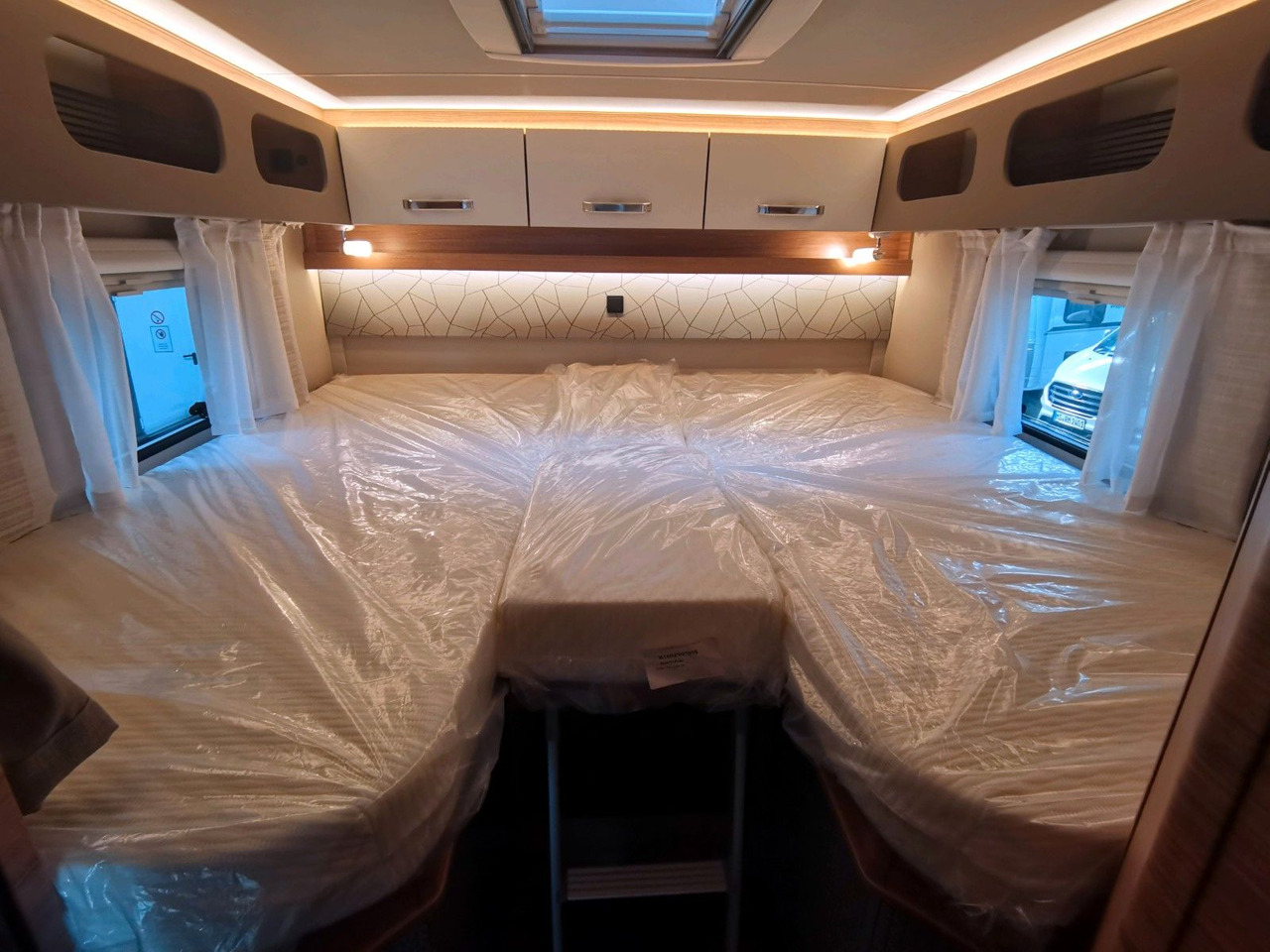 Halvintegrert bobil Weinsberg CARACOMPACT 600 MEG EDITION PEPPER / TOP-AUSSTAT: bilde 23 Halvintegrert bobil Weinsberg CARACOMPACT 600 MEG EDITION PEPPER / TOP-AUSSTAT: bilde 23
