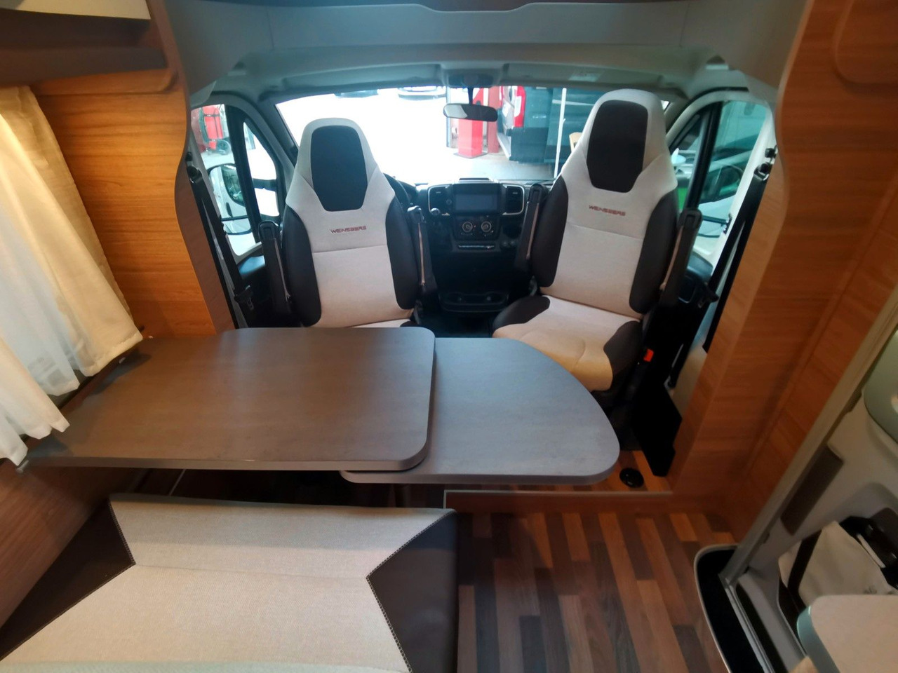 Halvintegrert bobil Weinsberg CARACOMPACT 600 MEG EDITION PEPPER / TOP-AUSSTAT: bilde 17 Halvintegrert bobil Weinsberg CARACOMPACT 600 MEG EDITION PEPPER / TOP-AUSSTAT: bilde 17