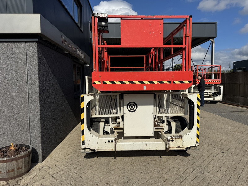 Genie GS 3390 RT Schaarhoogwerker / Scissor Lift / Arbeitsbuhne 12mtr werkhoogte 4x4 Deutz DIESEL 2013 - Sakselift: bilde 3 Genie GS 3390 RT Schaarhoogwerker / Scissor Lift / Arbeitsbuhne 12mtr werkhoogte 4x4 Deutz DIESEL 2013 - Sakselift: bilde 3