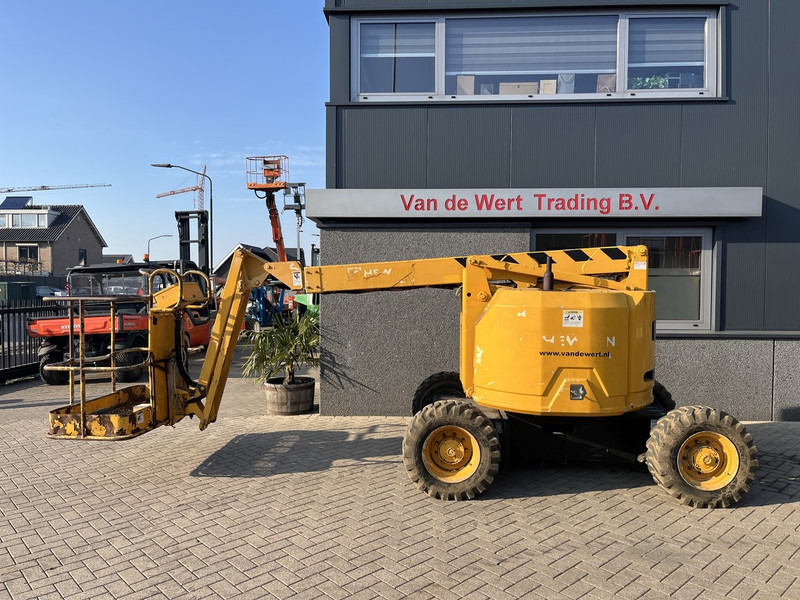 Genie Z-34/22 Knikarmhoogwerker 12.5M werkhoogte 4X4 Kubota Diesel 2002 - Bomlift: bilde 1 Genie Z-34/22 Knikarmhoogwerker 12.5M werkhoogte 4X4 Kubota Diesel 2002 - Bomlift: bilde 1