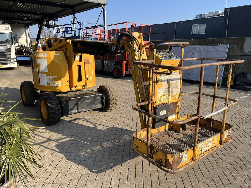 Genie Z-34/22 Knikarmhoogwerker 12.5M werkhoogte 4X4 Kubota Diesel 2002 - Bomlift: bilde 4 Genie Z-34/22 Knikarmhoogwerker 12.5M werkhoogte 4X4 Kubota Diesel 2002 - Bomlift: bilde 4