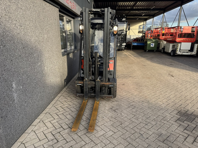 Linde H18T-01 Triplo 500 Freelift / Sideshift LPG 2012 - Gasstruck: bilde 4 Linde H18T-01 Triplo 500 Freelift / Sideshift LPG 2012 - Gasstruck: bilde 4