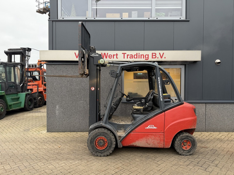 Linde H35D triplo550 Freelift / Sideshift 2007 VW DIESEL - Dieseltruck: bilde 5 Linde H35D triplo550 Freelift / Sideshift 2007 VW DIESEL - Dieseltruck: bilde 5