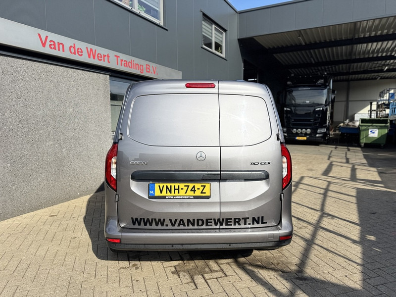 Mercedes-Benz Citan 110 CDI 95PK Diesel 2021 Airco / DAB + / Apple Carplay / Camera / LM Velgen / Cruise control / Navi Zeer Net! - Varebil med skap: bilde 5 Mercedes-Benz Citan 110 CDI 95PK Diesel 2021 Airco / DAB + / Apple Carplay / Camera / LM Velgen / Cruise control / Navi Zeer Net! - Varebil med skap: bilde 5