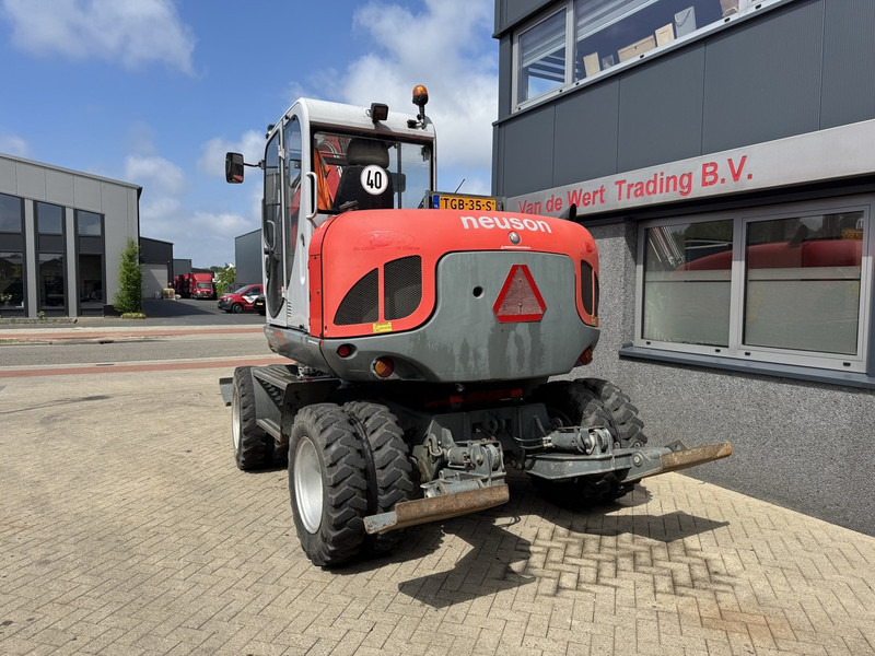 Neuson 9503 WD Mobiele Kraan 2009 Palletvork, Stenenklem, 2x Bak 8860hours Deutz Diesel - Mobilkran: bilde 4 Neuson 9503 WD Mobiele Kraan 2009 Palletvork, Stenenklem, 2x Bak 8860hours Deutz Diesel - Mobilkran: bilde 4
