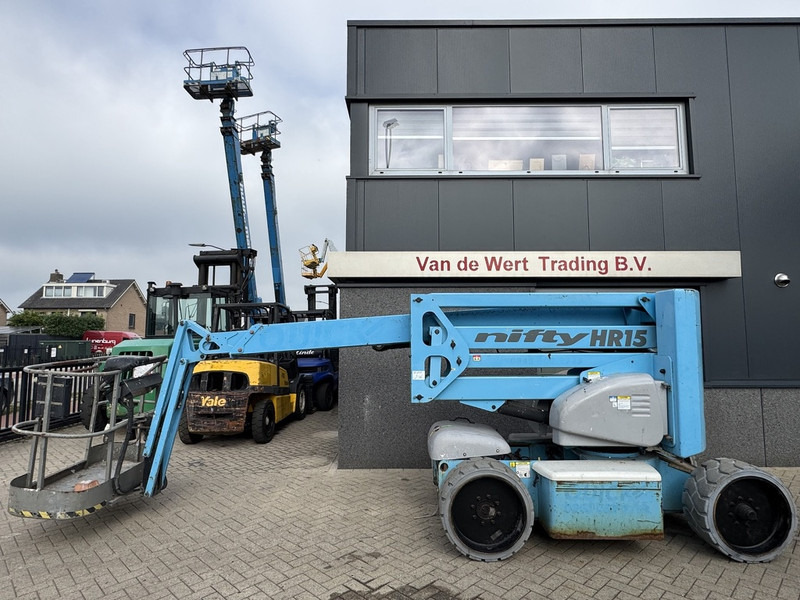 Niftylift HR15NDE Hoogwerker / Arbeitsbuhne 15.5M HYBRIDE ACCU/DIESEL 1365uur 2010 - Bomlift: bilde 1 Niftylift HR15NDE Hoogwerker / Arbeitsbuhne 15.5M HYBRIDE ACCU/DIESEL 1365uur 2010 - Bomlift: bilde 1