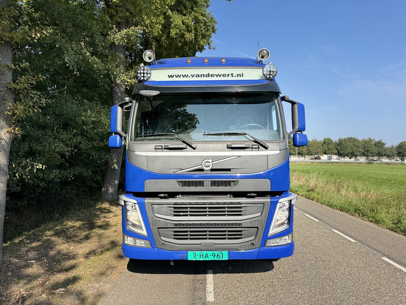 Volvo FM370 6X2 Machine Transporter / Oprij Vrachtwagen 2019 / EURO 6 / 550DKM / Steering Wheel / APK 11-2026 - Transporter lastebil: bilde 5 Volvo FM370 6X2 Machine Transporter / Oprij Vrachtwagen 2019 / EURO 6 / 550DKM / Steering Wheel / APK 11-2026 - Transporter lastebil: bilde 5