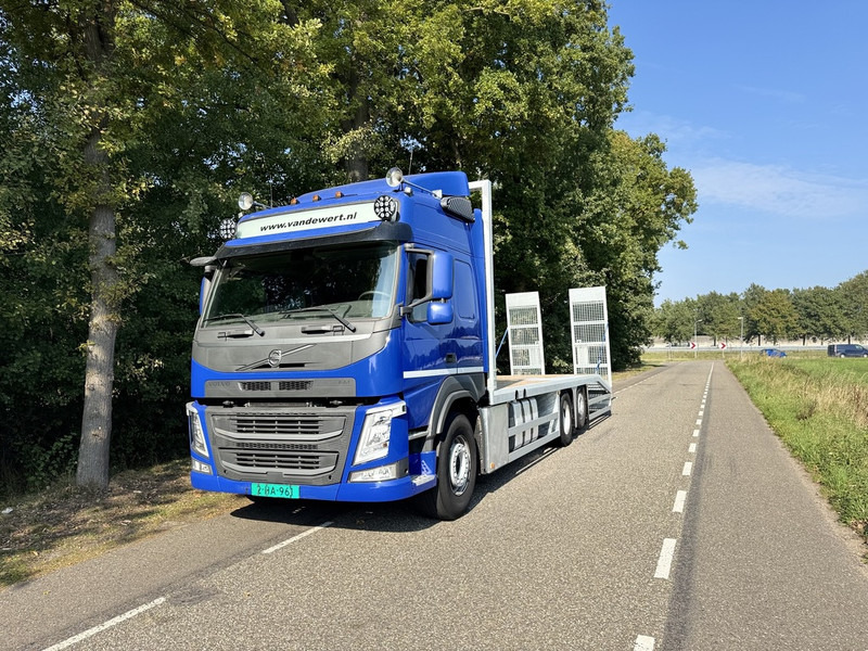 Volvo FM370 6X2 Machine Transporter / Oprij Vrachtwagen 2019 / EURO 6 / 550DKM / Steering Wheel / APK 11-2026 - Transporter lastebil: bilde 2 Volvo FM370 6X2 Machine Transporter / Oprij Vrachtwagen 2019 / EURO 6 / 550DKM / Steering Wheel / APK 11-2026 - Transporter lastebil: bilde 2