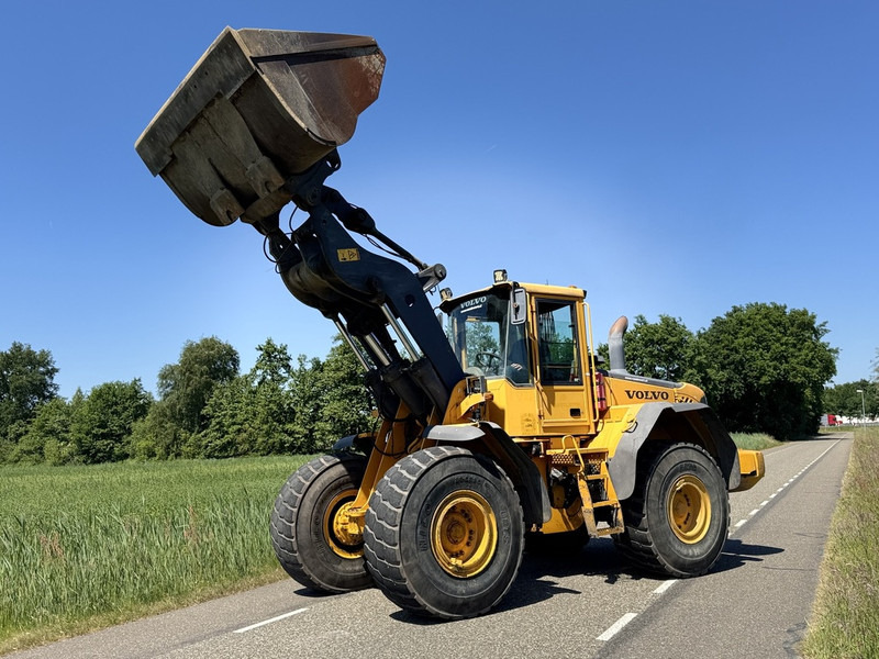 Volvo L110E - Shovel - Wheelloader - 2005 - 9375 hours - Hjullaster: bilde 2 Volvo L110E - Shovel - Wheelloader - 2005 - 9375 hours - Hjullaster: bilde 2
