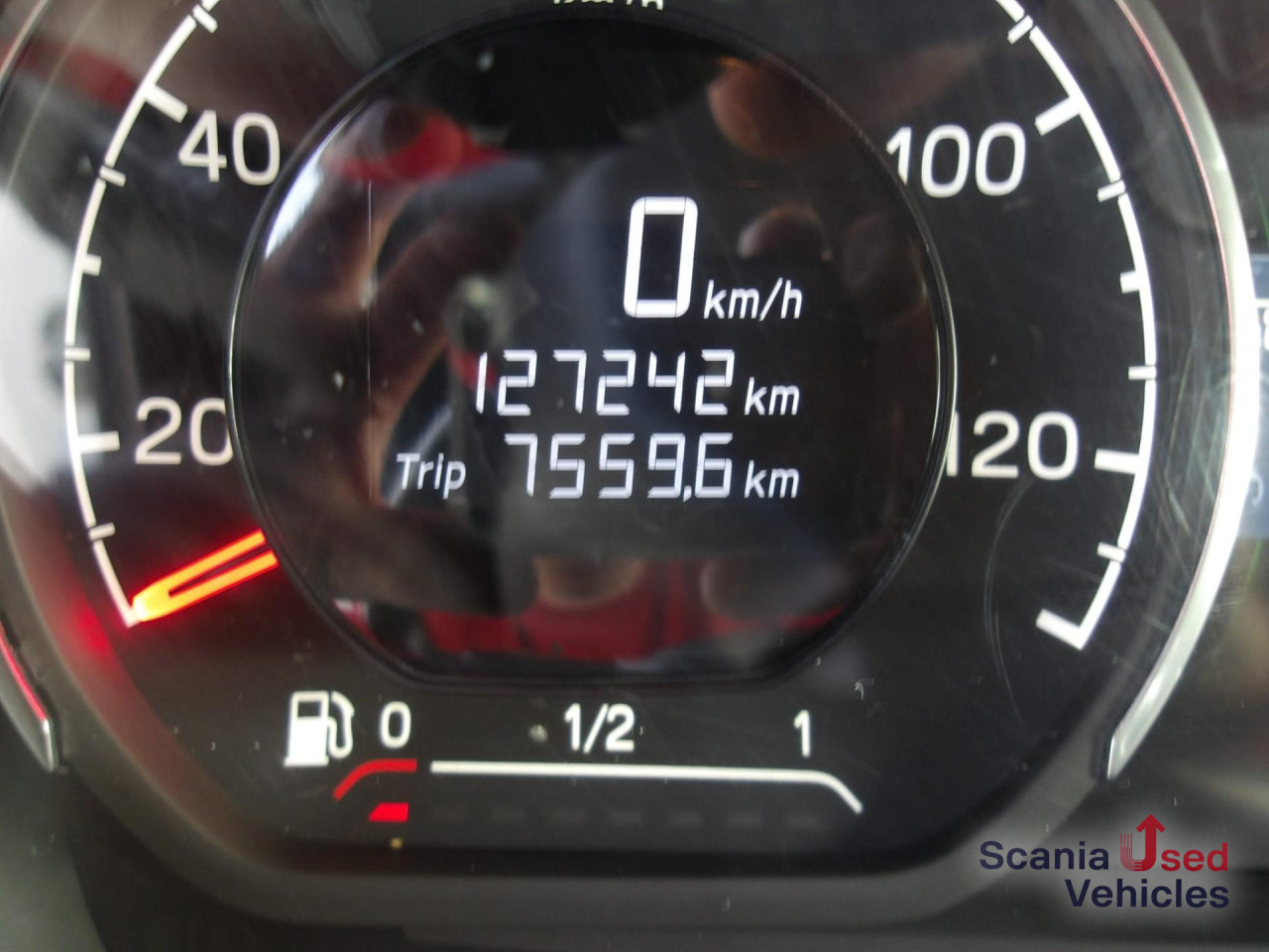 SCANIA P 320 B6x2*4LB / Full Air / Getränkefahrzeug - Distribusjon av drikkevarer lastebil: bilde 4 SCANIA P 320 B6x2*4LB / Full Air / Getränkefahrzeug - Distribusjon av drikkevarer lastebil: bilde 4