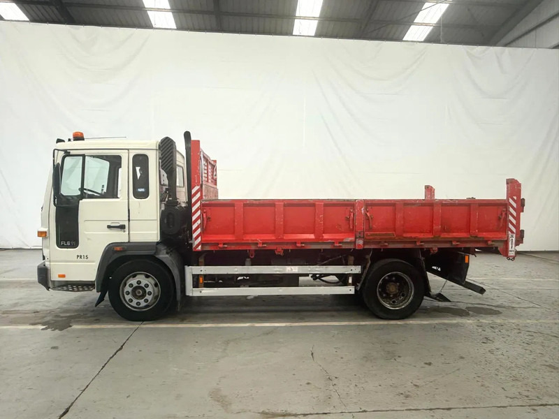 Volvo FL 611 - Tippbil: bilde 2 Volvo FL 611 - Tippbil: bilde 2