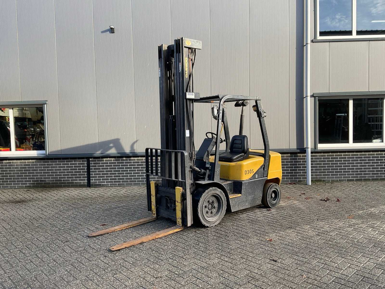 2001 DAEWOO D30S FORKLIFT - Gaffeltruck: bilde 1 2001 DAEWOO D30S FORKLIFT - Gaffeltruck: bilde 1