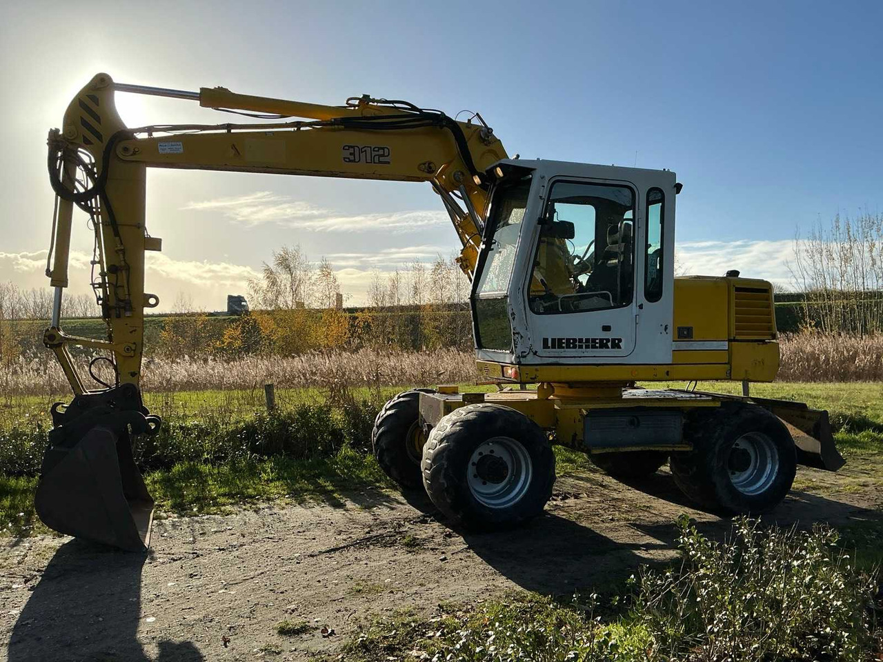 2001 LIEBHERR A312 WHEELED EXCAVATOR - Hjulgraver: bilde 2 2001 LIEBHERR A312 WHEELED EXCAVATOR - Hjulgraver: bilde 2