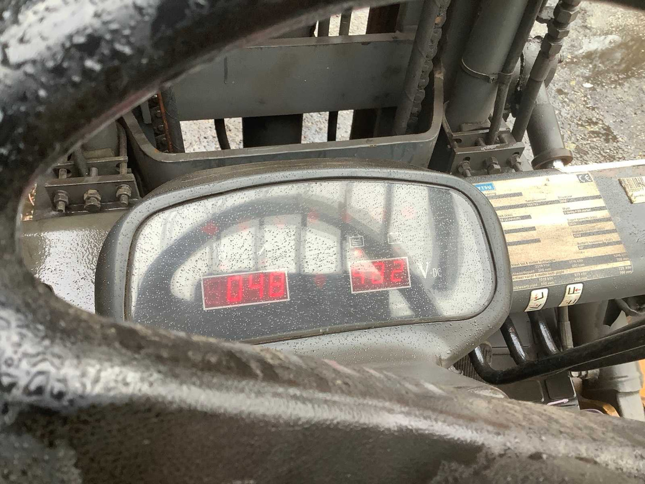 2006 HYTSU CPD25 FORKLIFT - Gaffeltruck: bilde 4 2006 HYTSU CPD25 FORKLIFT - Gaffeltruck: bilde 4