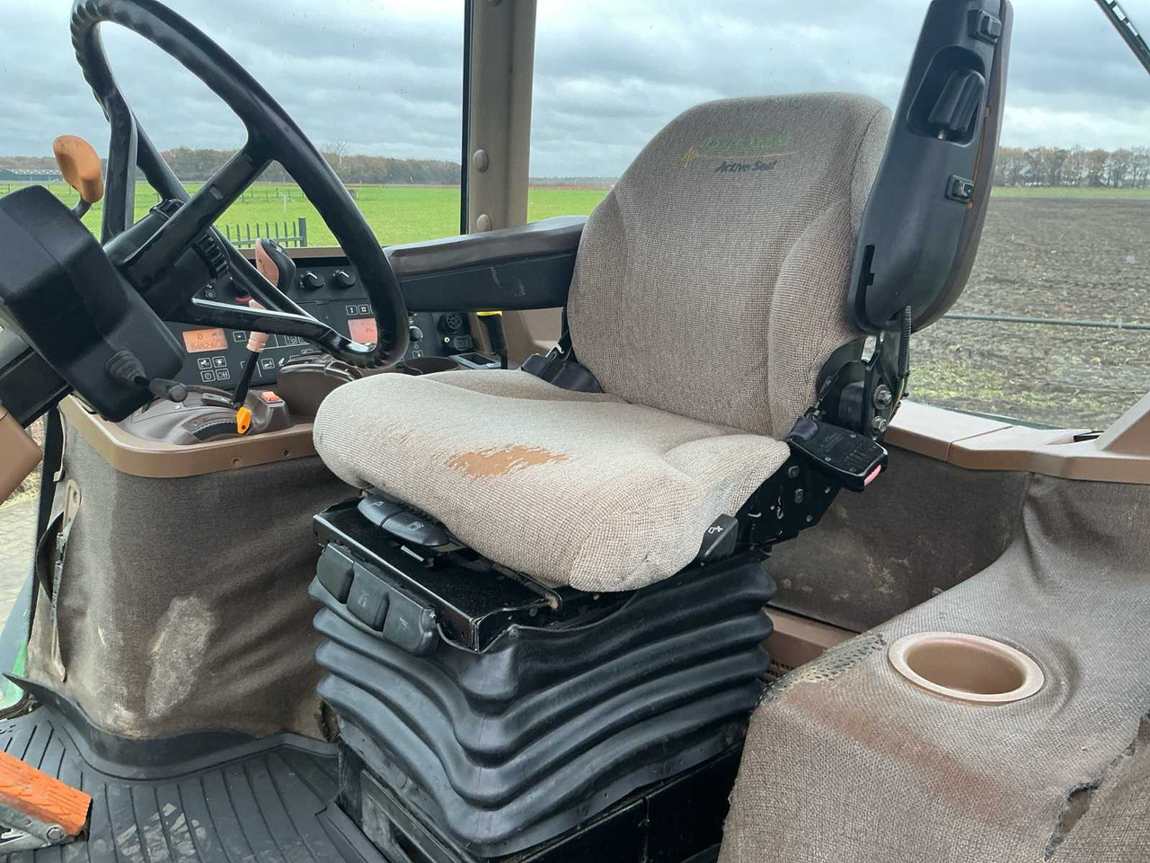 Traktor 2007 JOHN DEERE 7830 FOUR WHEEL DRIVE FARM TRACTOR: bilde 21