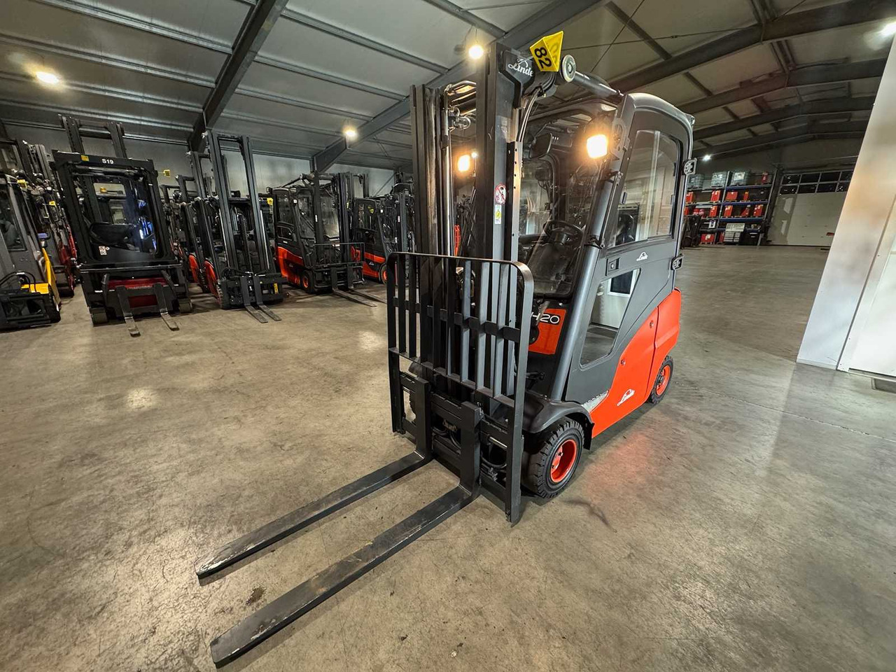 2008 SERVICE + UVV 10/2026 LINDE H20T 2,000KG TRIPLEX GAS FORKLIFT FORKLIFT 11,735 HOURS - Gaffeltruck: bilde 4 2008 SERVICE + UVV 10/2026 LINDE H20T 2,000KG TRIPLEX GAS FORKLIFT FORKLIFT 11,735 HOURS - Gaffeltruck: bilde 4
