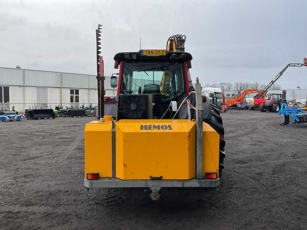 2008 VALTRA N121 HITECH FOUR WHEEL DRIVE FARM TRACTOR - Traktor: bilde 4 2008 VALTRA N121 HITECH FOUR WHEEL DRIVE FARM TRACTOR - Traktor: bilde 4