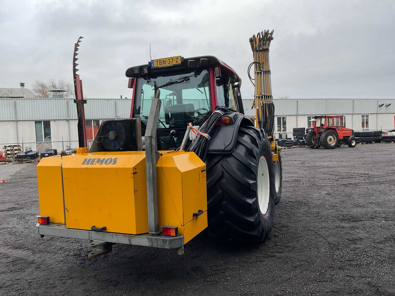 2008 VALTRA N121 HITECH FOUR WHEEL DRIVE FARM TRACTOR - Traktor: bilde 5 2008 VALTRA N121 HITECH FOUR WHEEL DRIVE FARM TRACTOR - Traktor: bilde 5