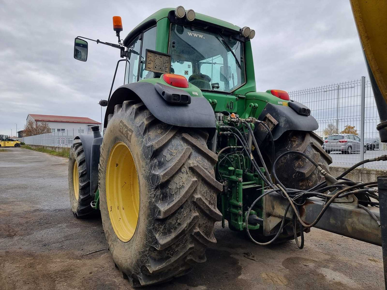 2009 -JOHN DEERE - 7430 MW2 CD44 - 4-WHEEL DRIVE TRACTOR - Traktor: bilde 3 2009 -JOHN DEERE - 7430 MW2 CD44 - 4-WHEEL DRIVE TRACTOR - Traktor: bilde 3