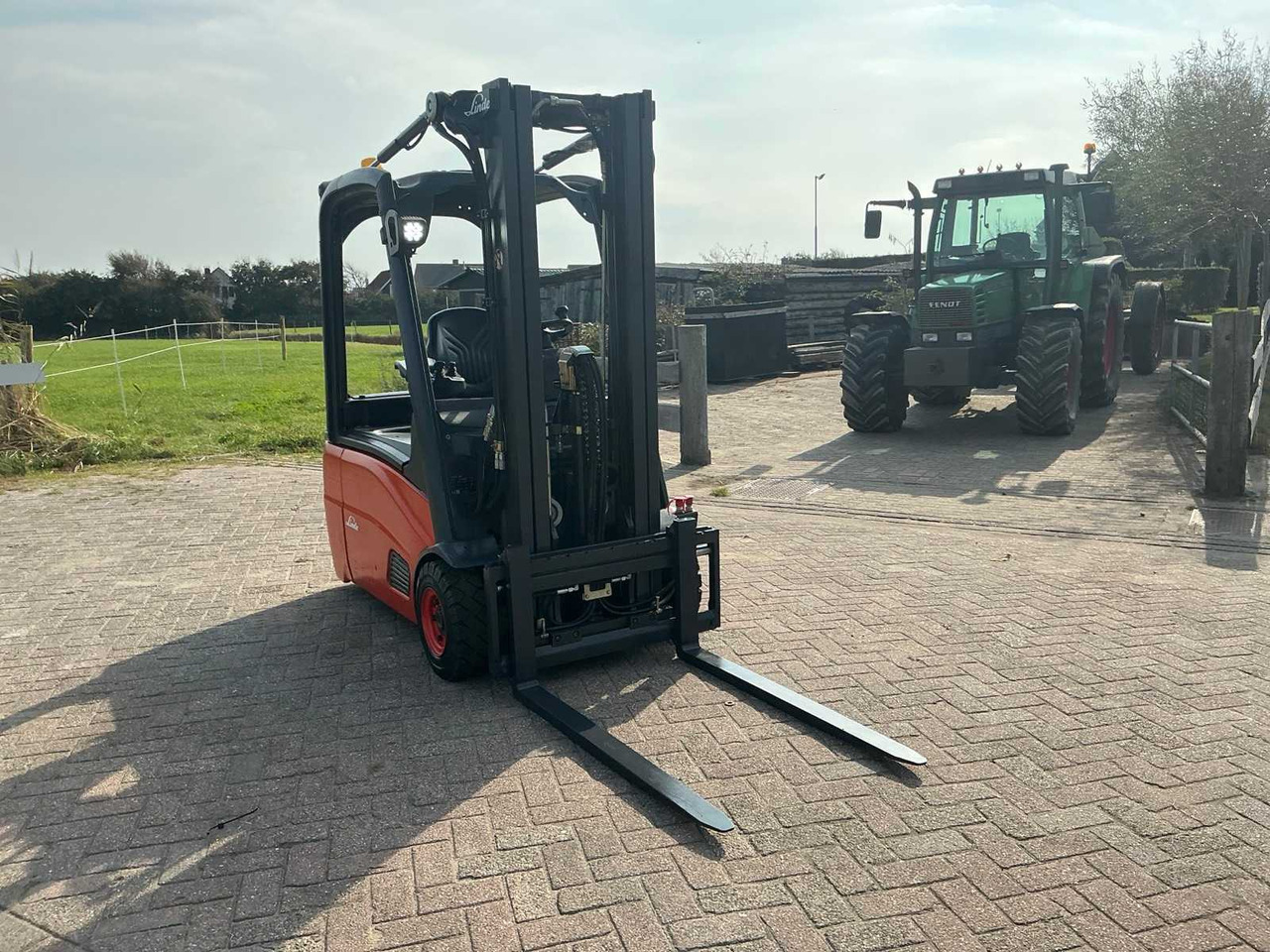 2011 LINDE E16L-01 FORKLIFT - Gaffeltruck: bilde 3 2011 LINDE E16L-01 FORKLIFT - Gaffeltruck: bilde 3