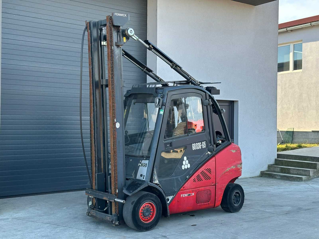 2011 LINDE H35T-01 FORKLIFT TRUCKS - Gaffeltruck: bilde 1 2011 LINDE H35T-01 FORKLIFT TRUCKS - Gaffeltruck: bilde 1