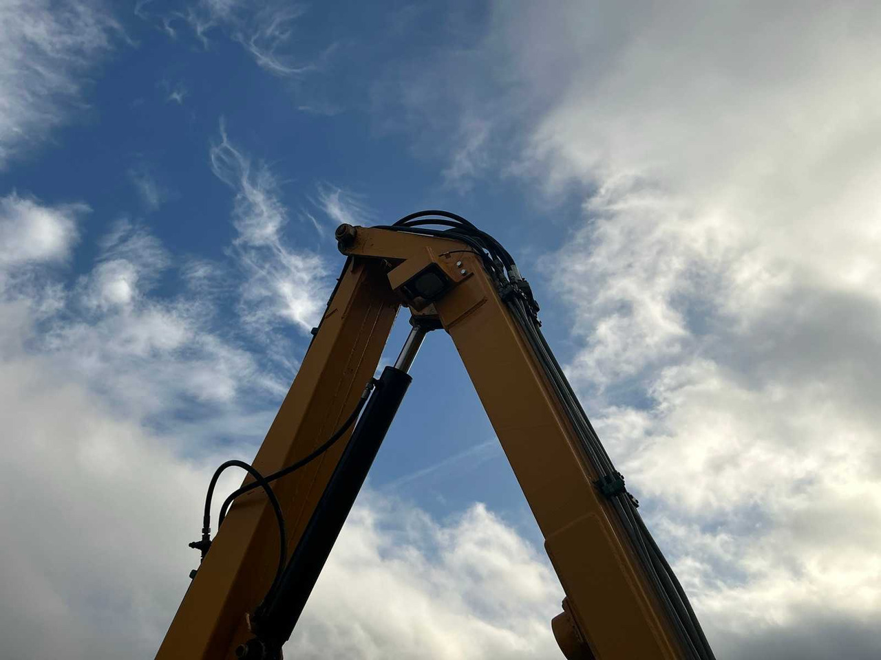 Traktor 2011 NEW HOLLAND T6070 FOUR WHEEL DRIVE FARM TRACTOR: bilde 11