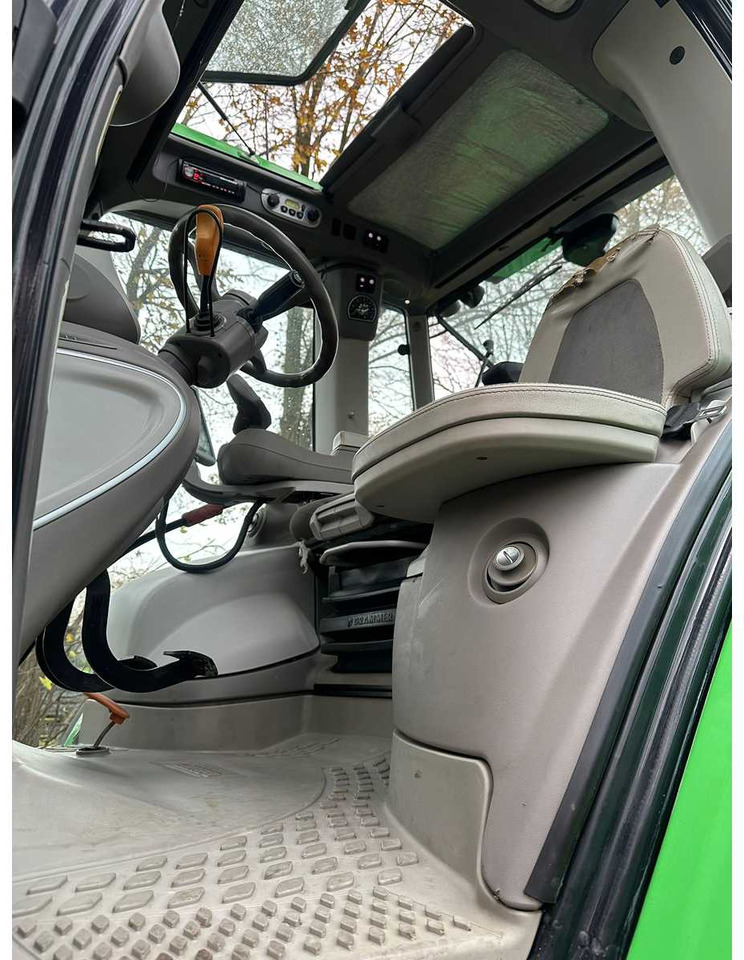 Traktor 2013 DEUTZ-FAHR 7250 TTV FOUR WHEEL DRIVE FARM TRACTOR: bilde 8 Traktor 2013 DEUTZ-FAHR 7250 TTV FOUR WHEEL DRIVE FARM TRACTOR: bilde 8