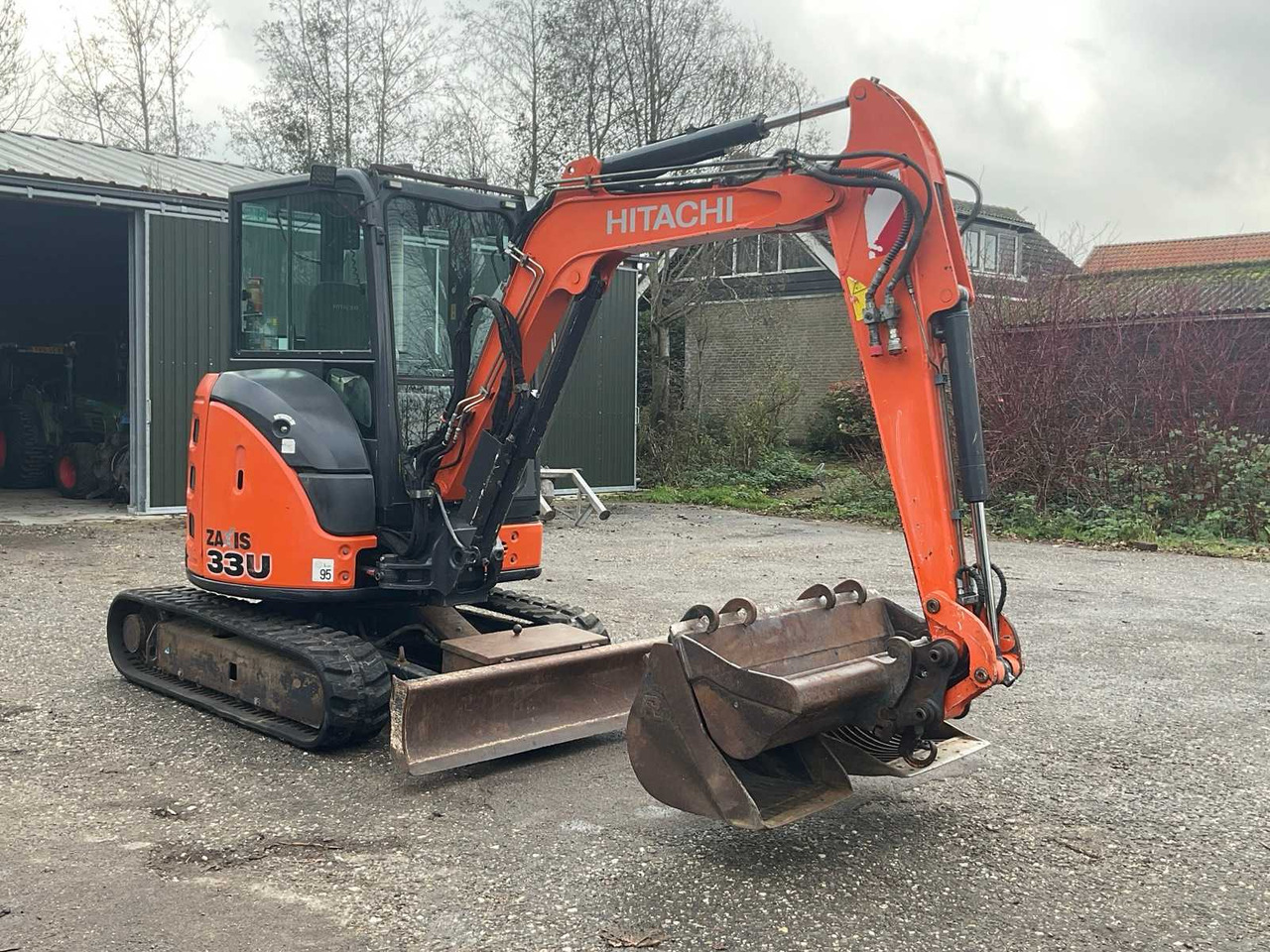 2014 HITACHI ZX 33U-5 MINI EXCAVATOR - Minigraver: bilde 2 2014 HITACHI ZX 33U-5 MINI EXCAVATOR - Minigraver: bilde 2