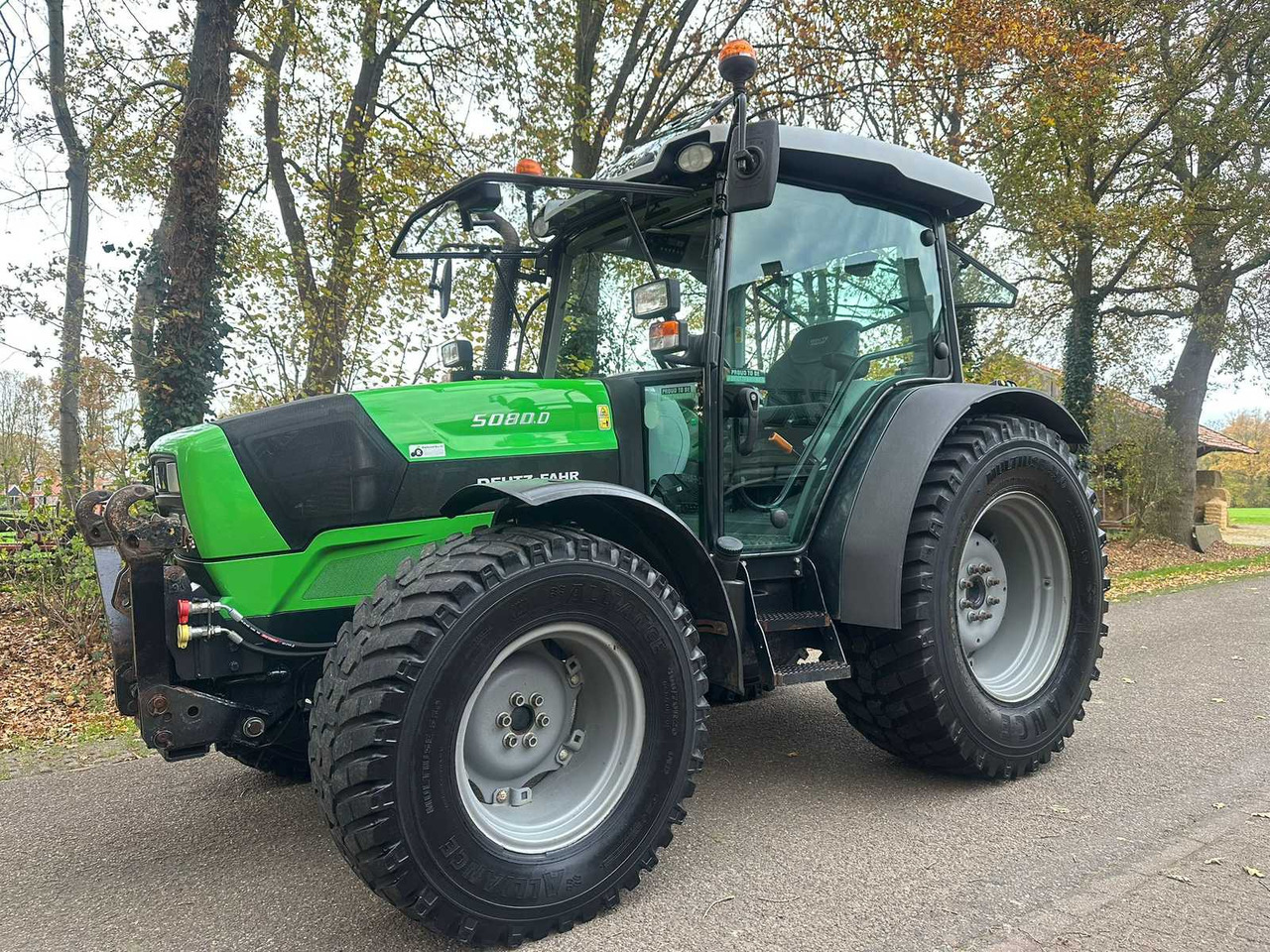 2016 DEUTZ-FAHR 5080D FOUR WHEEL DRIVE FARM TRACTOR - Traktor: bilde 1 2016 DEUTZ-FAHR 5080D FOUR WHEEL DRIVE FARM TRACTOR - Traktor: bilde 1