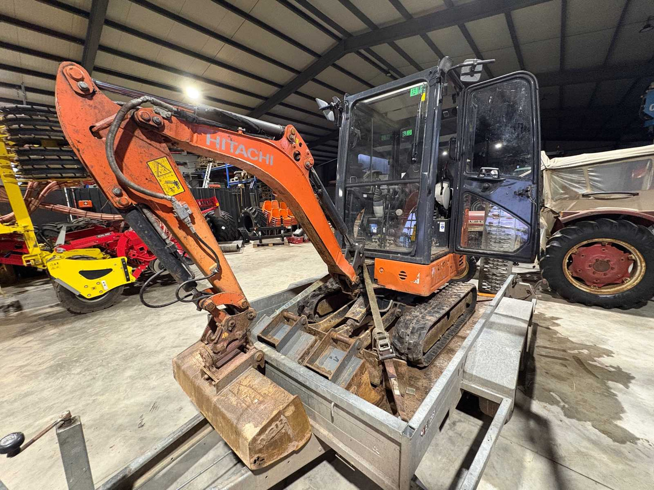 2020 HITACHI ZX19-6 CR MINI EXCAVATOR - Minigraver: bilde 1 2020 HITACHI ZX19-6 CR MINI EXCAVATOR - Minigraver: bilde 1